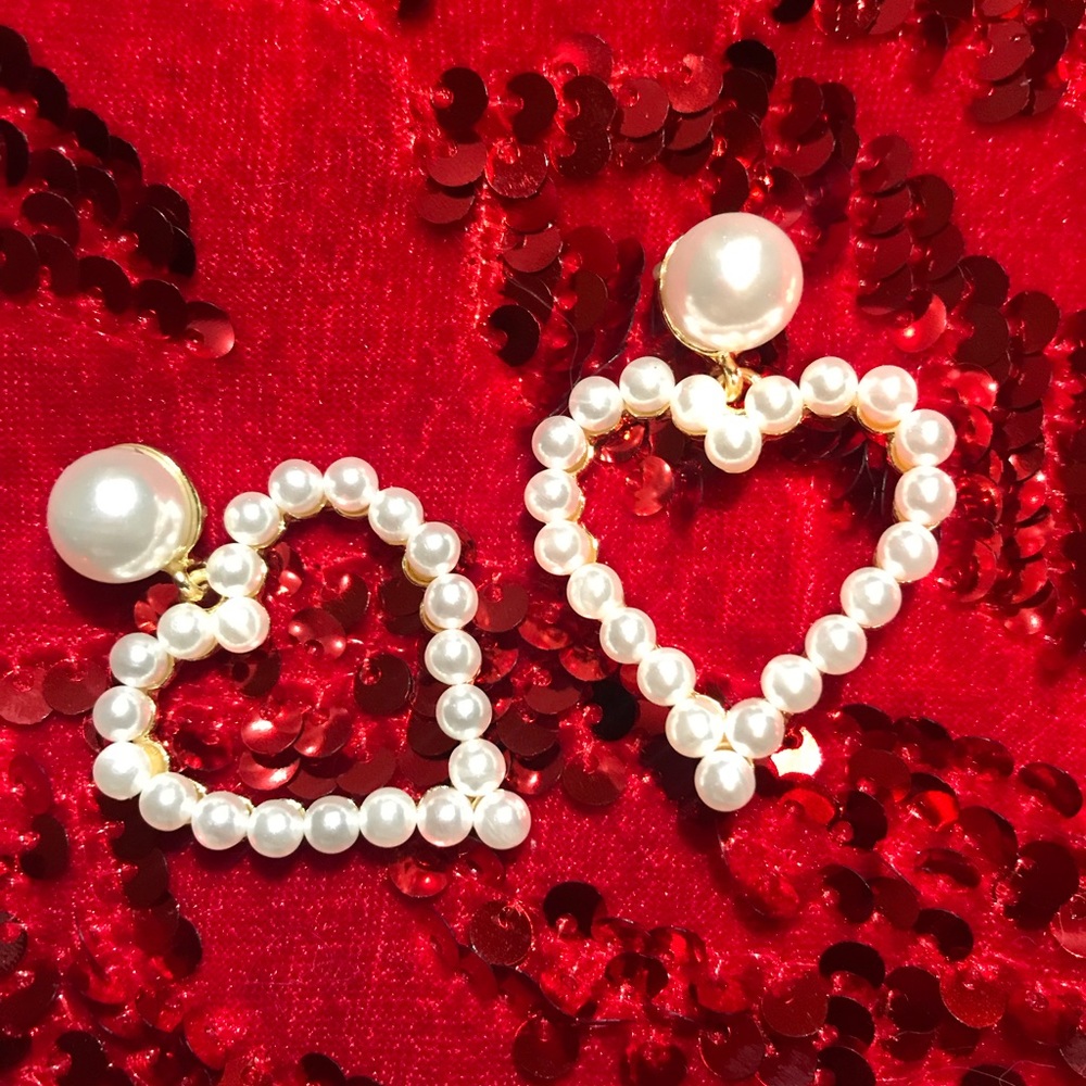 Heart throb earrings
